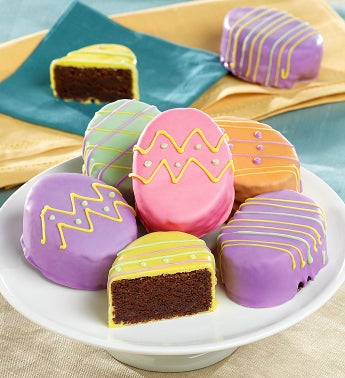 Easter Egg-Shaped Mini Brownie Cakes